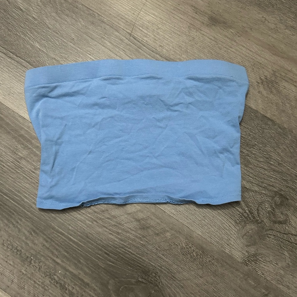Blue crop top